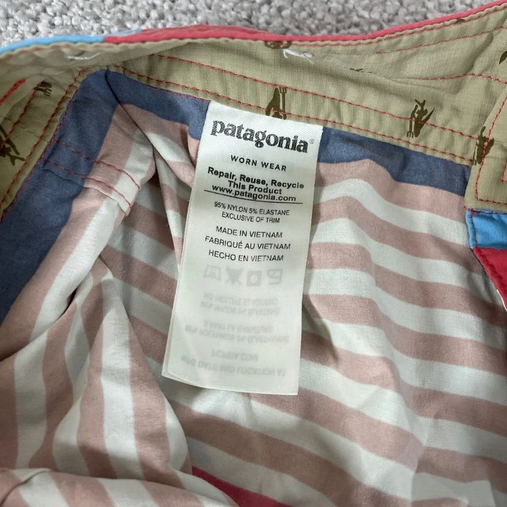 Patagonia Board Shorts Mens 32 Wavefarer Swim Trunks Striped Stretch 21